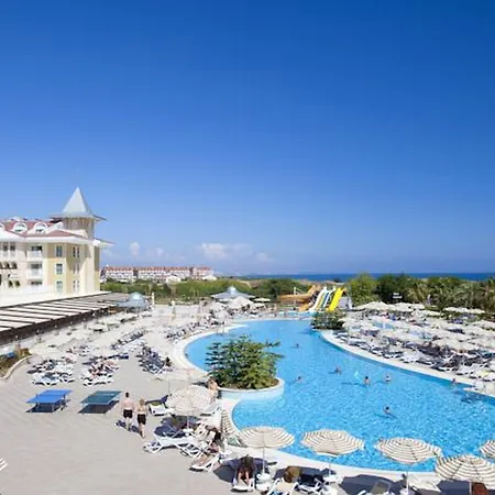 Star - Resort Side